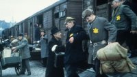 10 лучших зарубежных фильмов о Холокосте